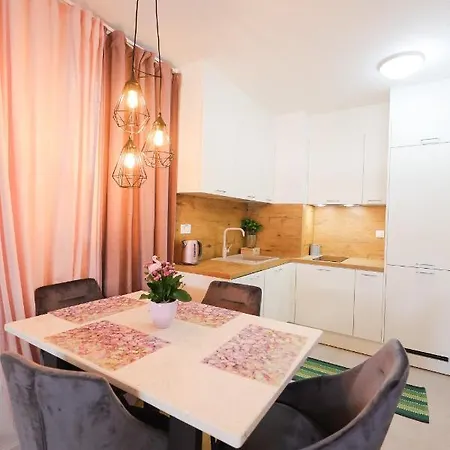 Cherry Apartment Zadar